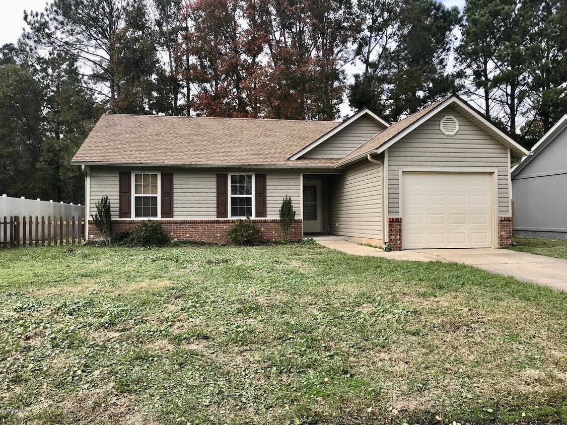 2916 Norbrick St, Piney Green, NC 28544 House Rental in Piney Green