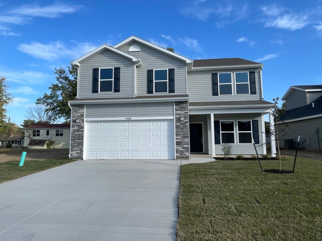 Primary Photo - Newer 4 Bedroom 2.5 Bath House