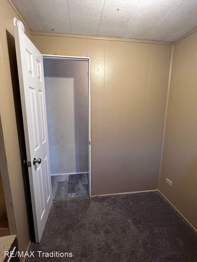 Building Photo - 2 br, 1 bath House - 224 E Webb Ln #B 218 ...