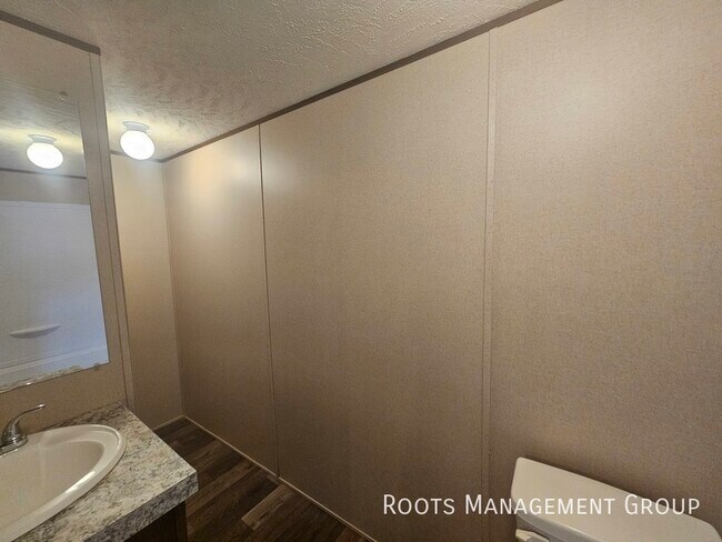 Foto del edificio - Home Available For Sale – Schedule a Home ...