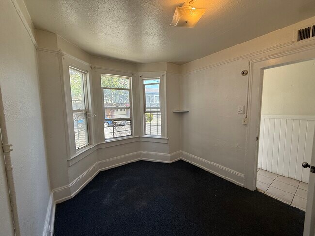 Foto del edificio - 1270 Hampshire St