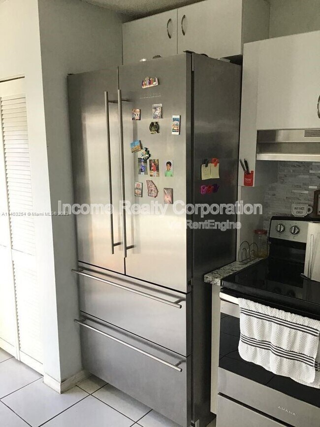 Foto del edificio - 13165 SW 64th Terrace