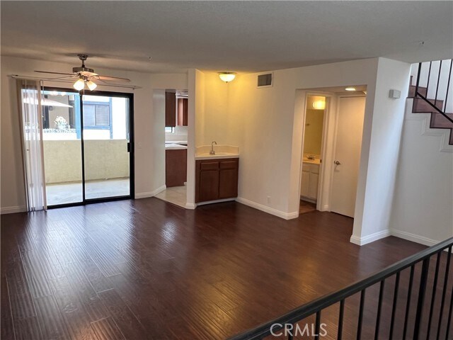 Foto del edificio - 711 W Duarte Rd