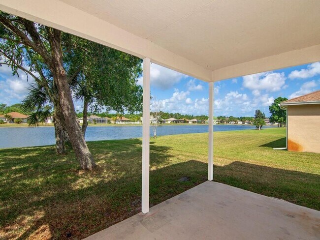 Building Photo - 4Bed/3Bath Executive Style Home~Pond View~...