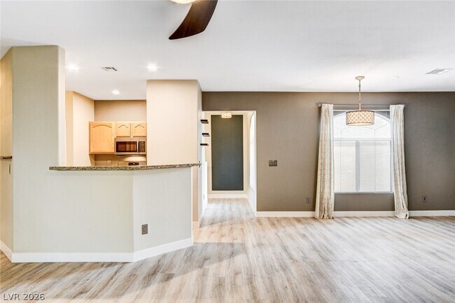 Foto del edificio - 8729 Red Brook Dr