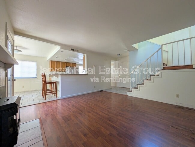 Building Photo - 4014 Penny Terrace