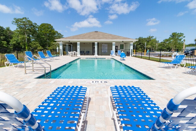 Building Photo - Tanager Square Apartments