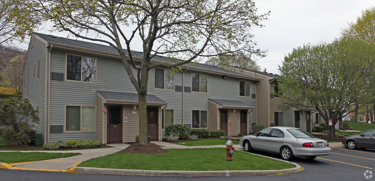 Warren Knolls Apartments Apartments in Haverstraw, NY