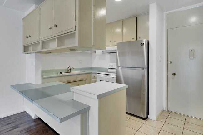Foto del edificio - 320 S Gramercy Pl