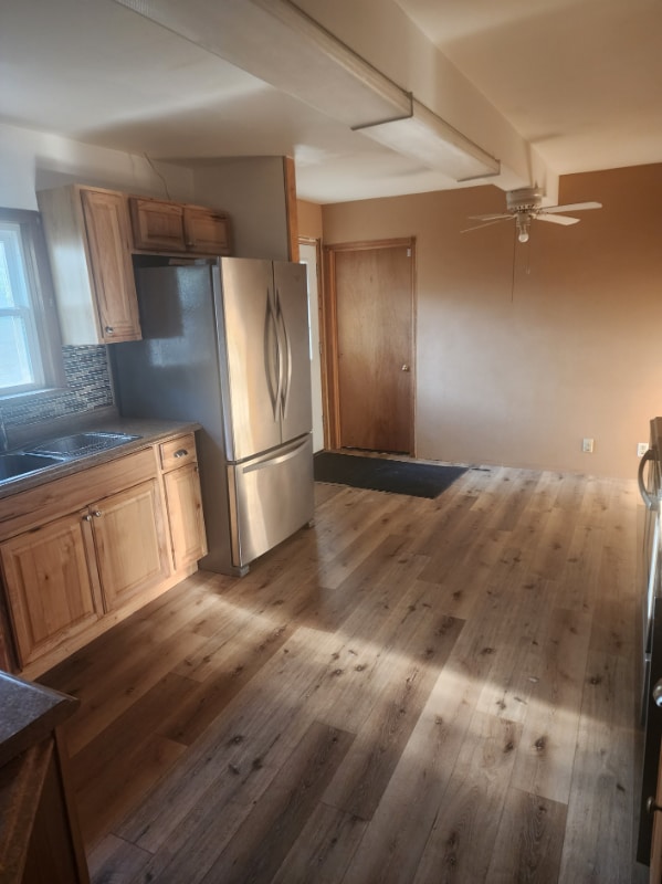 Building Photo - 308 N Miles Ave