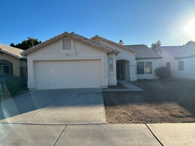 Foto del edificio - WALKING DISTANCE TO DESERT VISTA HIGH SCHO...