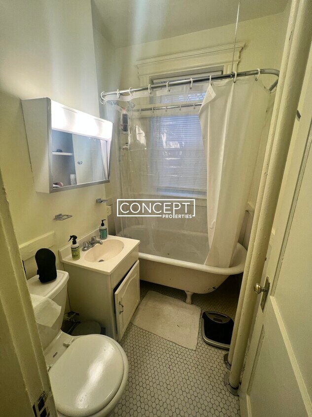 Foto del edificio - 111 Park Dr