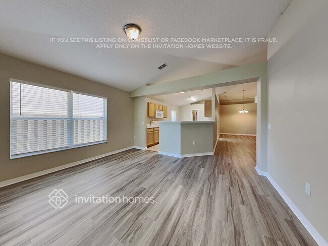 Foto del edificio - 2198 Maeve Cir