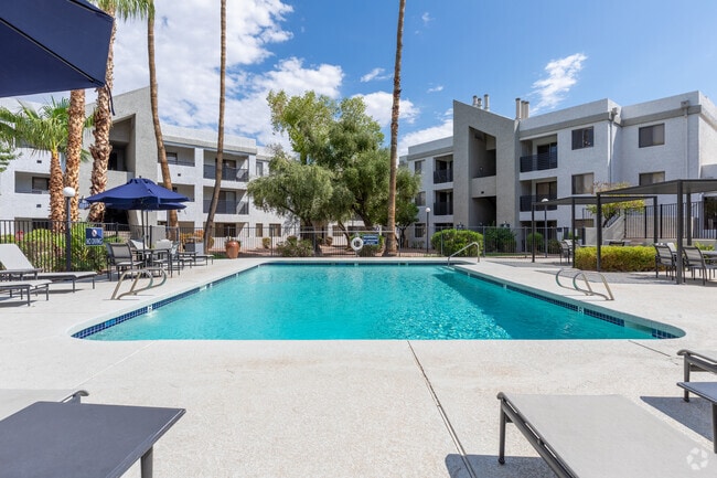 Pool - Rise at the Northern