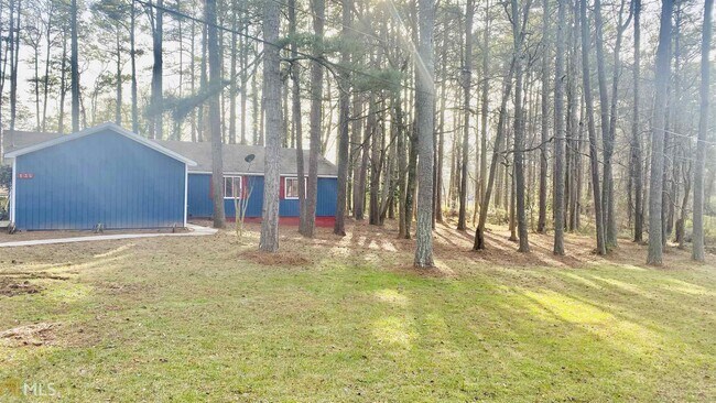 Building Photo - 135 Windy Hill Rd