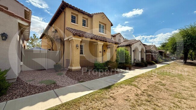 Foto del edificio - 3864 S Winter Ln