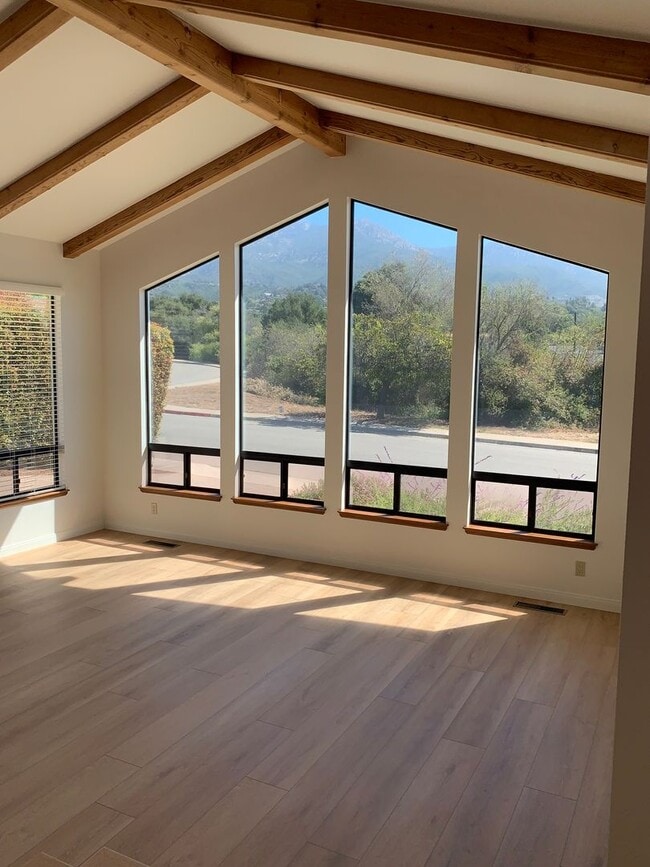 Building Photo - Impeccable Two-Story Home with Stunning Mountain Views & Modern Upgrades