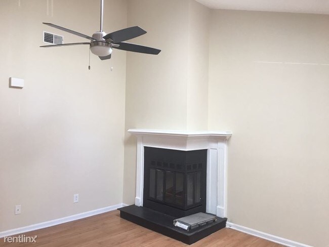 Building Photo - 2 br, 2 bath Condo - 3518 Argo Court