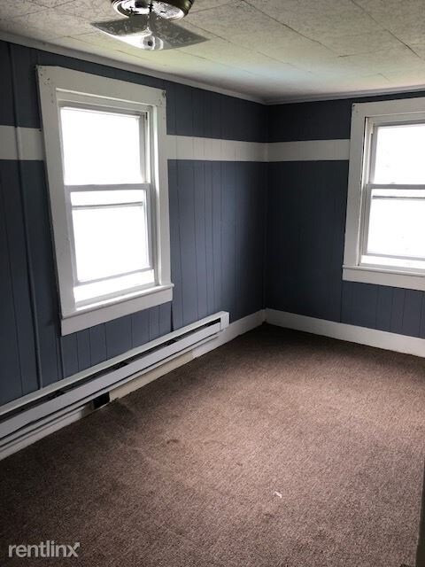 Building Photo - 3 br, 1 bath Apartment - 100 R Cleveland st
