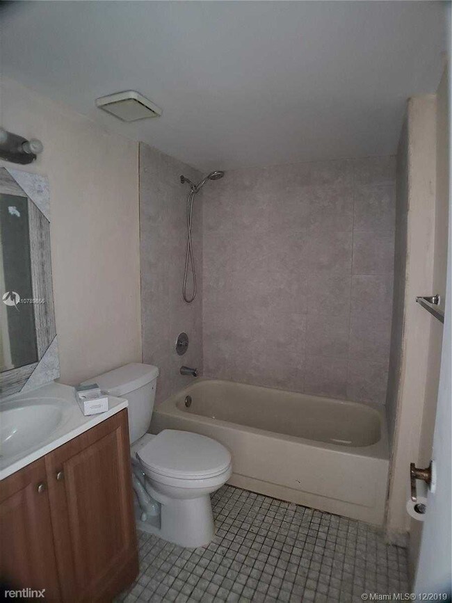 Foto del edificio - 10135 NW 9th St Cir