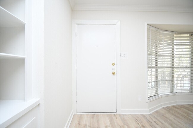 Foto del edificio - 800 Post Oak Blvd