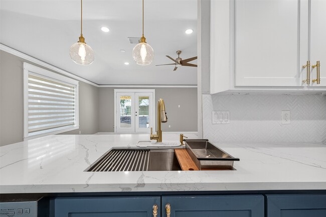 Building Photo - 19451 Spanish Needle Dr