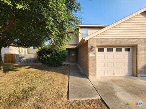 Building Photo - 3014 Green Mountain Dr
