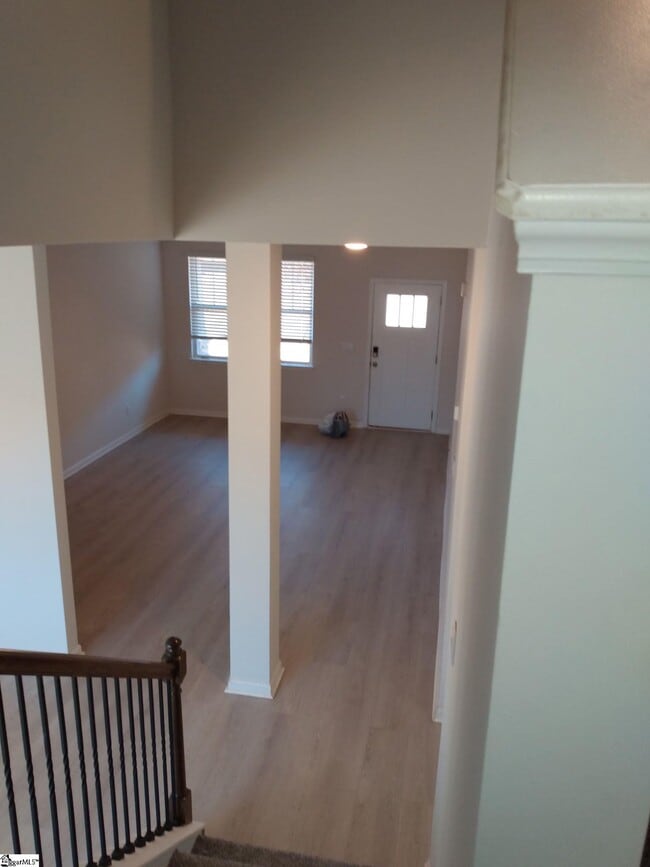 Building Photo - 1057 Longstone Wy