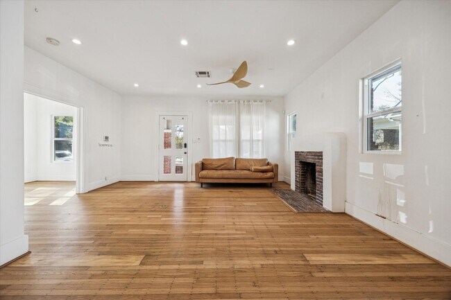 Foto del edificio - 1624 Branard St