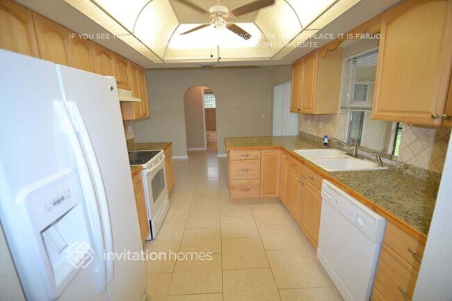 Foto del edificio - 2916 Cabaret St