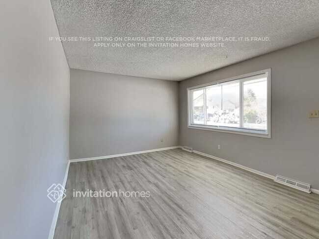 Foto del edificio - 1284 Ember St