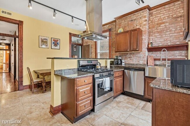 Foto del edificio - 2309 S Jefferson Ave