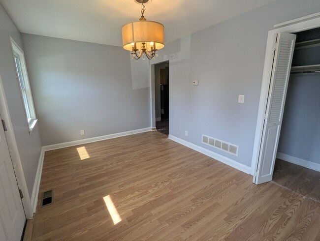 Building Photo - 301 W Bel Air Ave