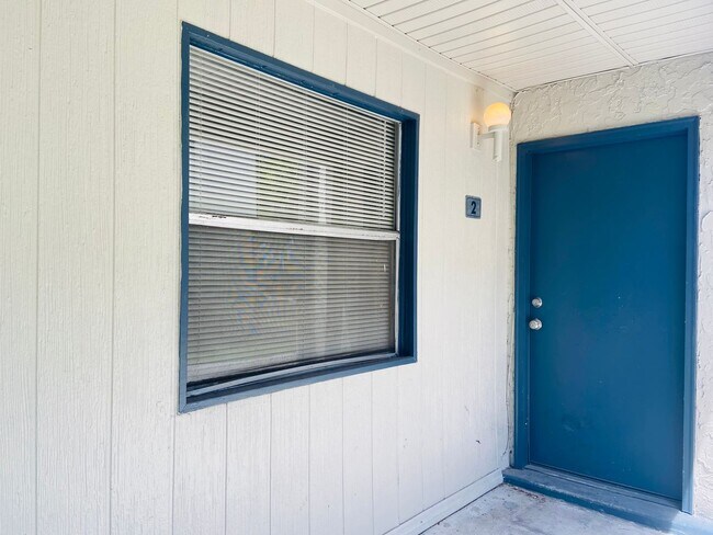 Building Photo - 1BD/1BA Apartment off Curry Ford in Henley...