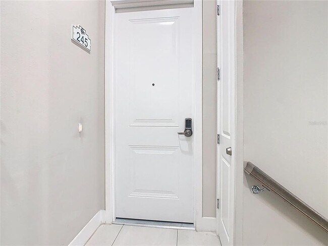 Foto del edificio - 7740 Sandy Ridge Dr