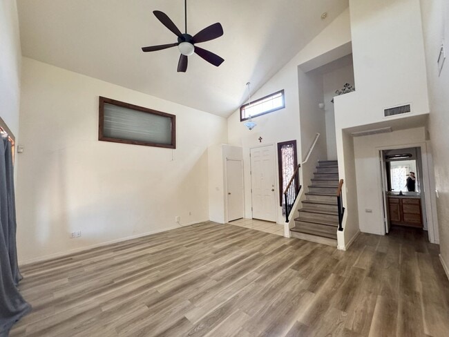 Foto del edificio - ASHLEY HEIGHTS 3 BEDROOM WITH HUGE BACKYARD