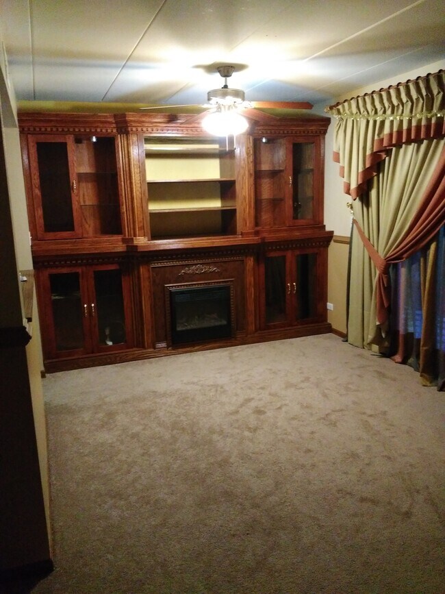 Foto del edificio - 8351 W 87th St