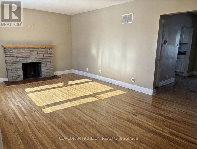 Building Photo - 24 Cherry Gardens