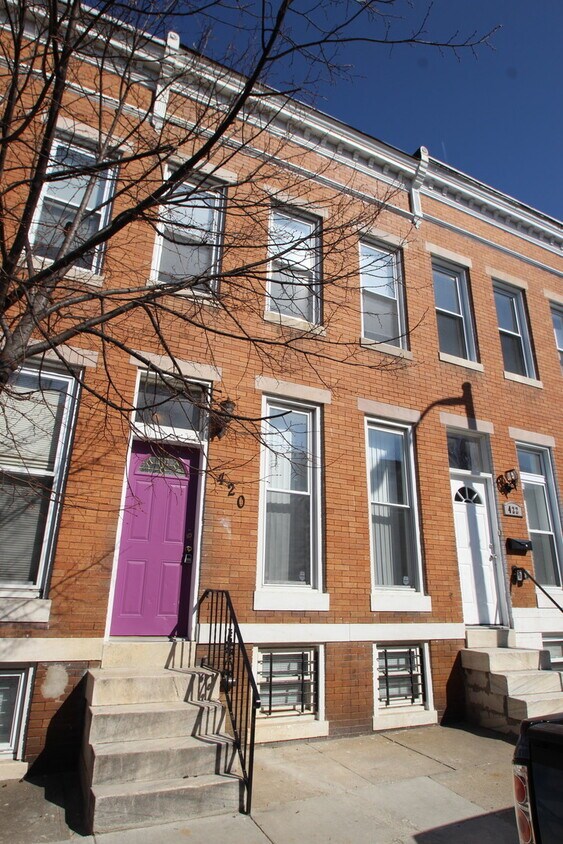 Primary Photo - Updated & Lovely Harwood 3bd/1ba rowhome w...