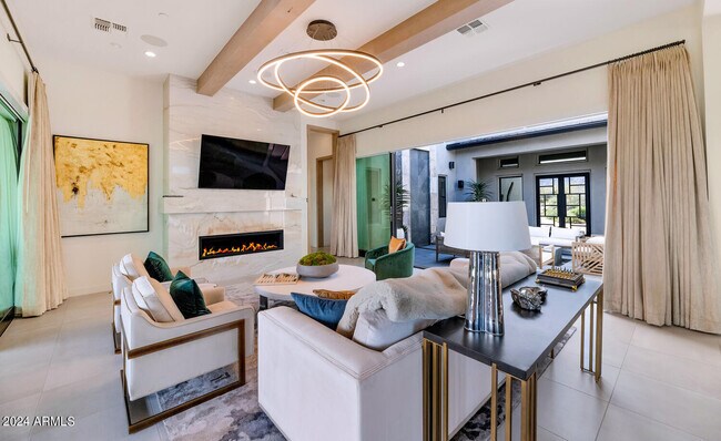Foto del edificio - 24910 N 124th St