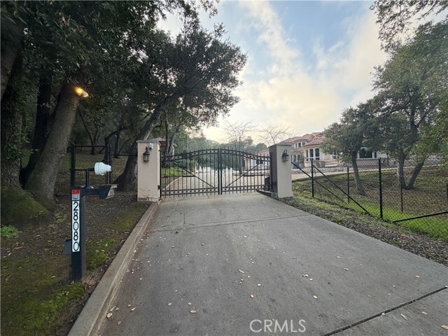 Foto del edificio - 28080 Laura Ct