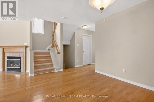 Building Photo - 35 Upney Dr