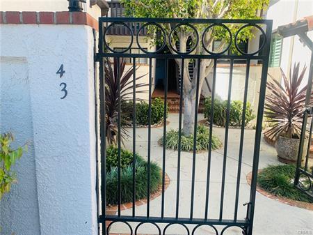 Upstair Private Unit - 2209 W 25th St