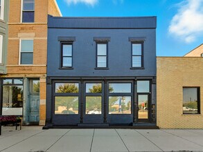Building Photo - 2370 N Elston Ct
