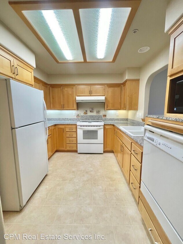 2 br, 1.5 bath House 985 Golden Aspen Pl House Rental in Ashland