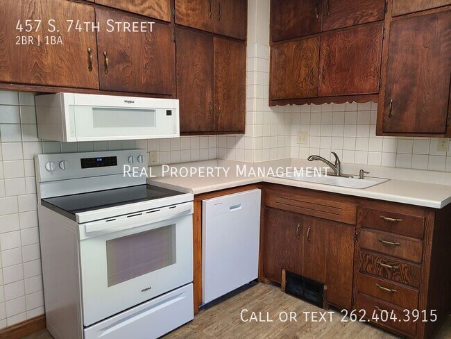 Foto del edificio - 457 S 74th St
