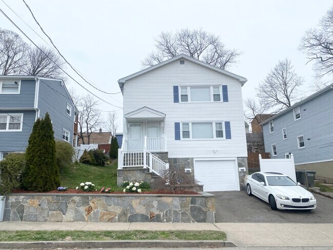 Foto del edificio - 504 Merritt St