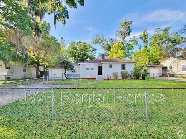Building Photo - 5126 Astral St