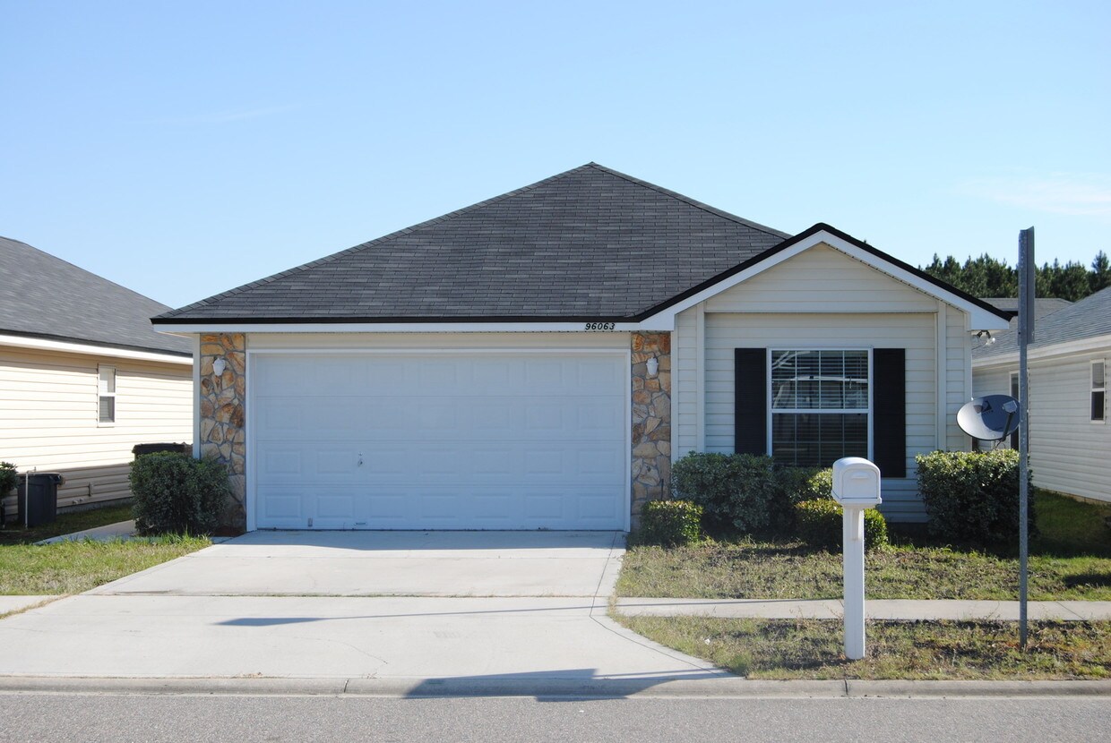 Primary Photo - 96063 Aqua Vista Ct