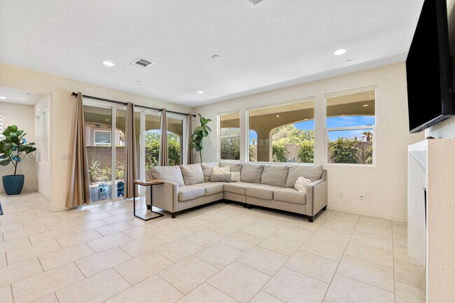 Foto del edificio - 79945 Via San Mateo